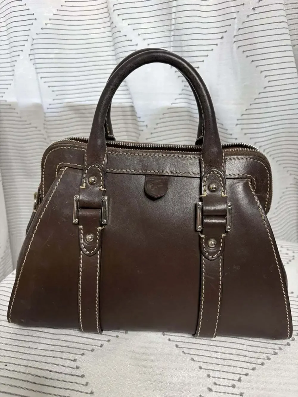 Dooney & Bourke very htf